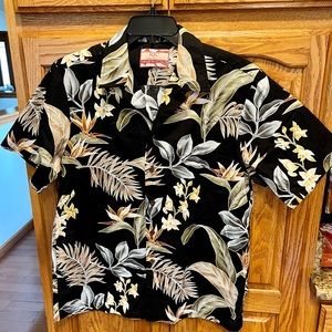 RJC POLO Mens size medium made in Hawaii USA